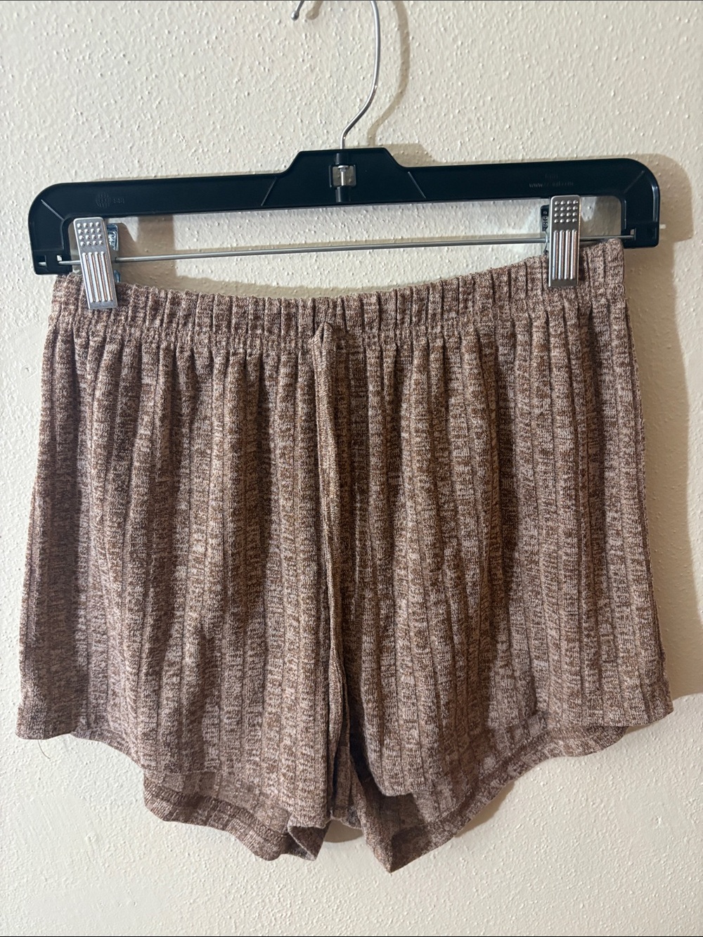 Cozy Ribbed Lounge Shorts - Brown